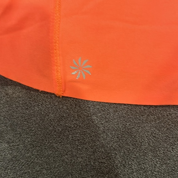 Athleta Girl Heart the Hustle 2.5" Orange Short lined - Picture 7 of 11